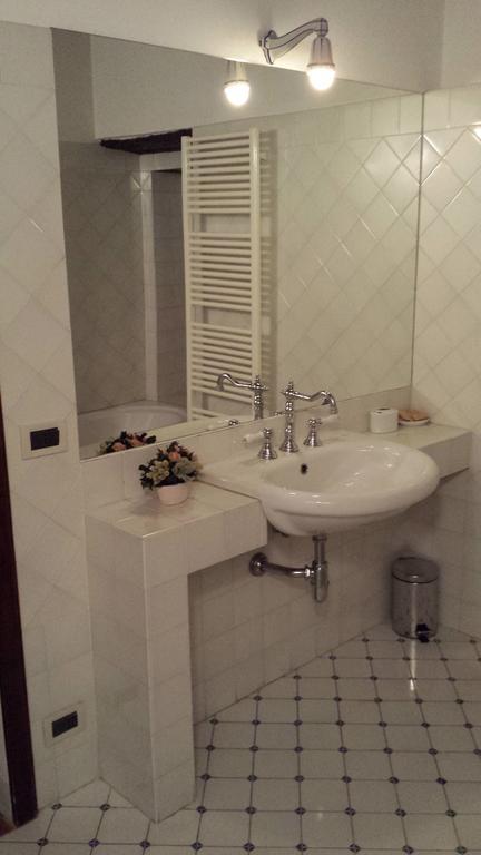 Palazzo Bizzarri Hotel Rapolano Terme Phòng bức ảnh